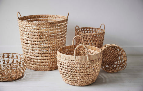 Körbe aus Seegras