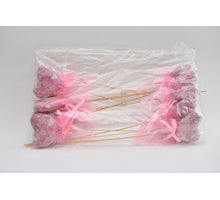 12 Herzen 12 cm rosa auf 50 cm Stock mit Band.