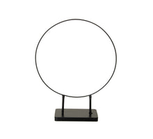 St. 1 Metallring mit Sockel schwarz Ø 30 x 38 cm