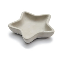 Cement bowl star 15cm