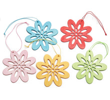 Blumenanhänger 'Zahra' aus Holz, 5 verschiedene Sorten, 10 cm - 4er-Pack