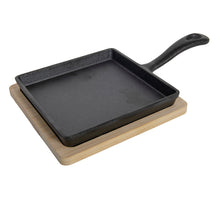 Pfanne Gusseisen 14x14cm auf Brett