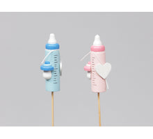 8 Holz-Babyflaschen/Stick pink/blau 6 cm