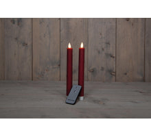 TISCHKERZE B.O. 2ST. BORDEAUX RUSTIKALES WACHS 23CM BEWEGLICHE FLAMME MIT FERNBEDIENUNG 2X2AA