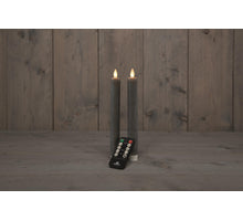 DINNERKERZE 2ER-SET GRAU RUSTIKAL WACHS 23CM BEWEGLICHE FLAMME MIT FERNBEDIENUNG 2X2AAA