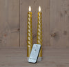 DINNER CANDLE B.O. 2PCS GOLD SWIRL WAX 23CM 3D DOCHT MIT FERNBEDIENUNG 2X2AAA