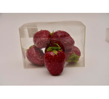 cb. 6 Erdbeeren rot 5,5 cm
