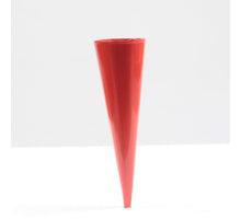 ZINK CONISCHE WAXIINEHOUDER PUNT 25X4 CM ROOD