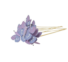 Packung mit 10 lila Holzschmetterlingen auf 50 cm Stab.