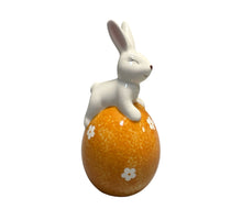 EGG/BUNNY CERAMIC  17,2H WHITE/ORANGE