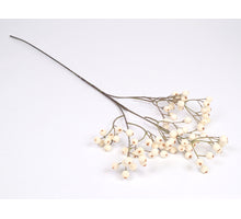 Berry spray white 63cm