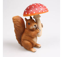 EICHHÖRNCHEN MIT PILZ 15X11X21 CM POLYESTER