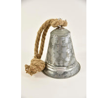 Zinken bel Old-finish D15,5 H19cm met jute touw 26cm