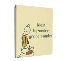 Kleine Fliese, besonderes, großes Wunder.